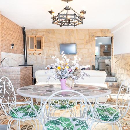 Oviedo Rural Villa ภายนอก รูปภาพ